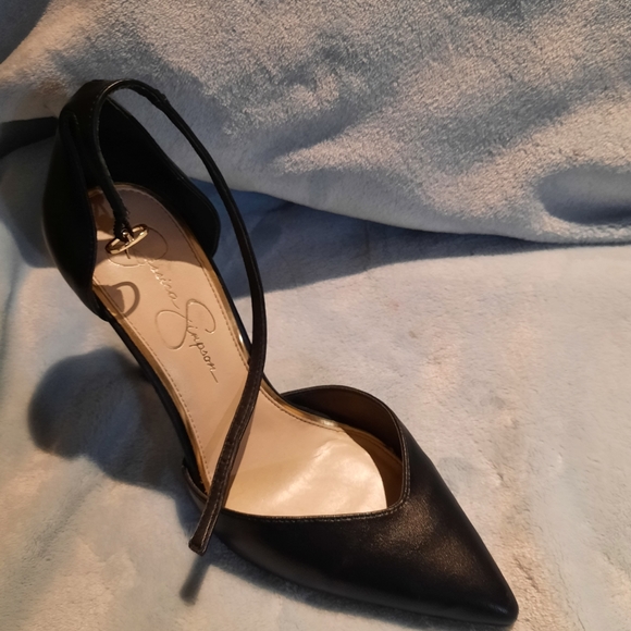 Jessica Simpson's Mary Janes - Picture 5 of 5